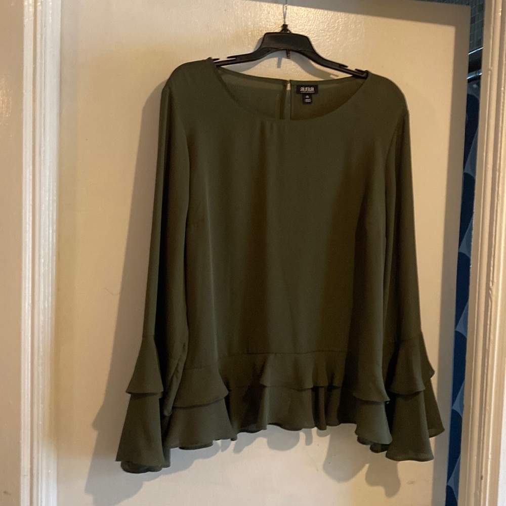Ladies Anna blouse brand new XL